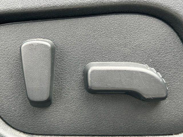 �y�p���[�V�[�g�z�X�C�b�`��ŊȒP�ɃV�[�g�̔��������\!�d��������͂�����܂���!���K�ȃV�[�g�|�W�V�����ɃZ�b�g���āA���K�ȃh���C�u�����y���݂��������B