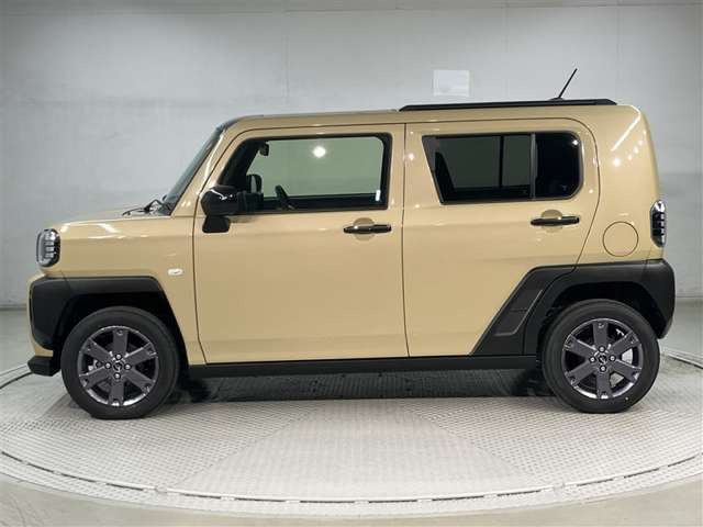 タフトG ダーククロム ベンチャー