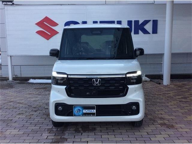 N-BOXカスタムブラック スタイル 4WD