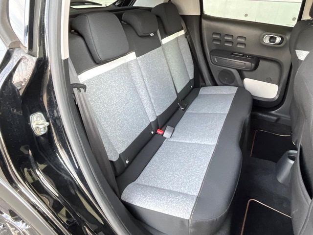 ���㕔���Ȃ��C�ɂȂ�悤�ȃL�Y�E�����ւ��蓙�A�傫�ȃ_���[�W�͂Ȃ��A�ǍD�ȏ�Ԃł��B