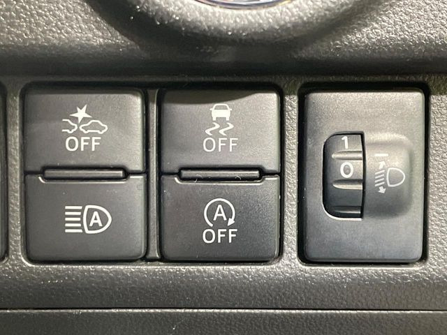 �y�X�}�[�g�A�V�X�g�z���s���ɑO���̎ԗ�����F�����A�Փ˂������Ȏ��͌x��ƃu���[�L�ŏՓˉ���Ɣ�Q�y�����A�V�X�g�B�����S�Ƀh���C�u�����y���݂��������܂��B