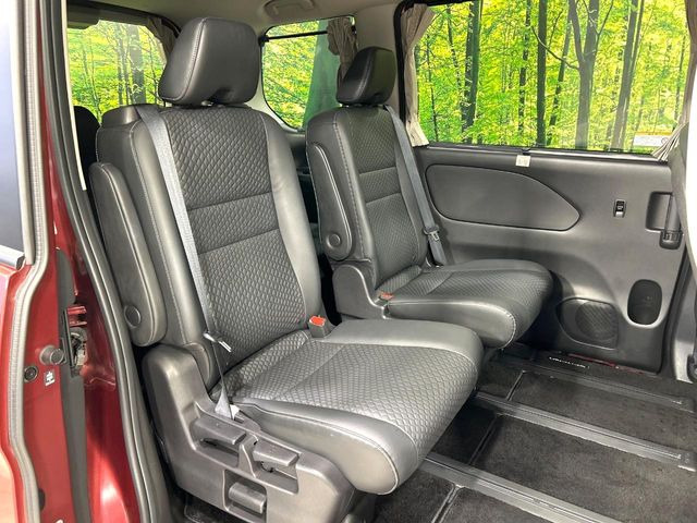 ���ڒ����̓E�H�[�N�X���[�ƂȂ��Ă���܂��B���ڂƎO��ڂ̈ړ�����~�肪�Ƃ��Ă��y�ɂȂ�̂ŁA���~��̍ۂ��X�g���X�������邱�Ƃ͂���܂����