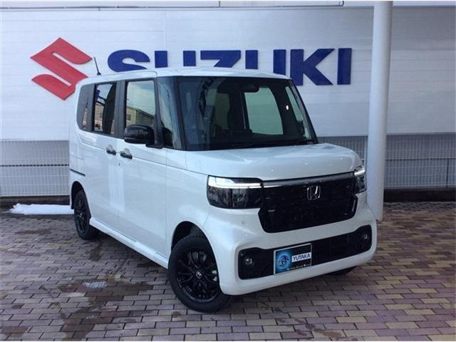 N-BOXカスタムブラック スタイル 4WD