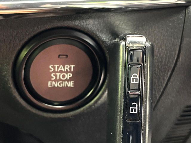 �y�A�h�o���X�g�L�[�z�J�o����|�P�b�g�ɓ��ꂽ�܂܂ł��h�A�̎{���E�������\�ȃX�}�[�g�L�[�𑕔��B�G���W���̃I���E�I�t�����J�M�����o���K�v����������Ƃ��Ă��֗��ł���