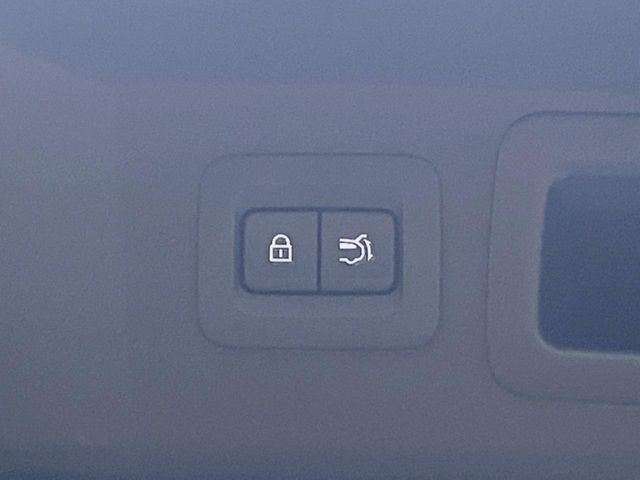 �y�n���Y�t���[�p���[�o�b�N�h�A�z���A�o���p�[�����ɑ�����o�����ꂷ�邾���Ńo�b�N�h�A�������ŊJ�����肪�ו��łӂ������Ă��鎞�ł����N���N�J���삪�s���܂�!