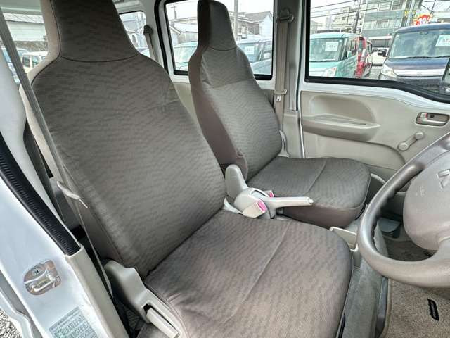 �I�[�����[�J�[�̌y�����Ԃ𒆐S�ɖL�x�ȎԎ����葵���Ă���܂��􂨒T���̂��Ԃ������ƌ�����܂�!!