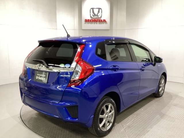 フィット1.5 ハイブリッド Lパッケージ 4WD