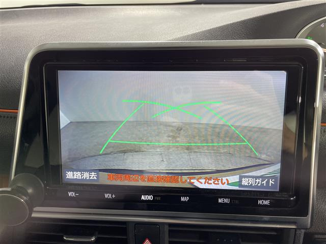 シエンタ1.5 ファンベース G クエロ