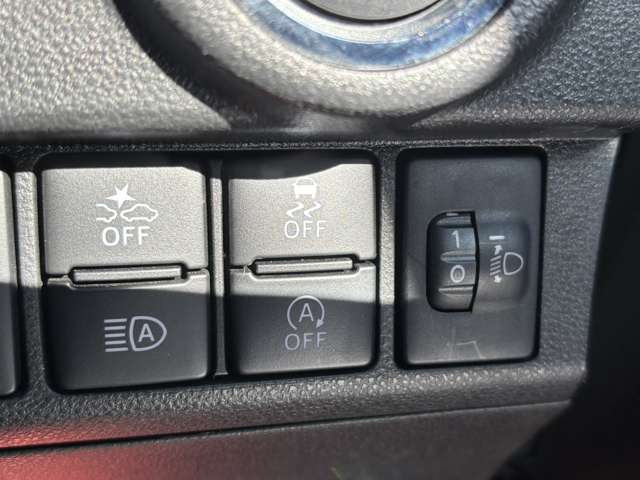 ���S�^�]���T�|�[�g����@�\�𑕔�