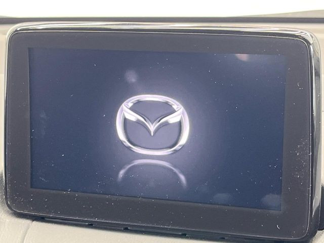 �y���[�J�[�����i�r�z�C���e���A�ɗn�����ރX�^�C���b�V���ȁu��p�݌v�v���[�J�[�i�r�𑕔��􎋔F���⑀�쐫�ȂǊ�{���\�ɂ��D��A���㎿�ȃJ�[���C�t�����y���݂��������܂��B