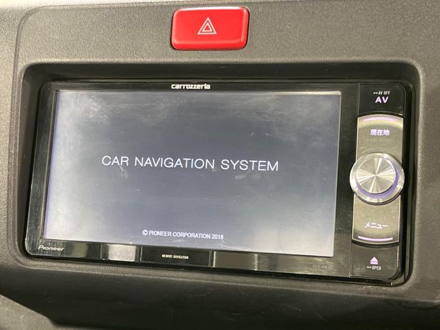 �y�i�r�Q�[�V�����z�g���₷���i�r�ŖړI�n�܂ł�������ē����Ă���܂��B�e��I�[�f�B�I�Đ��@�\���[�����Ă���A���Ԃ̉^�]������Ɋy�����Ȃ�܂�!!