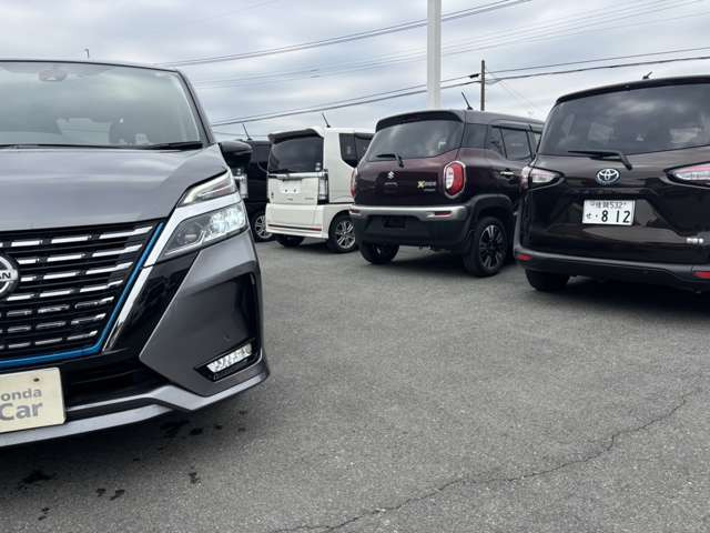 セレナ1.2 e-POWER ハイウェイスターV アーバンクロム