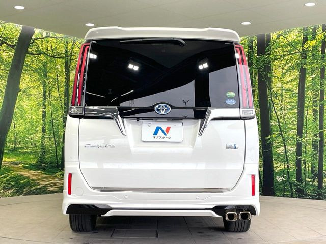 安心の最長10年・走行無制限保証(有償)をご用意。保証内容も充実はもちろん、無料点検&オイル交換や、年中無休の全国・24時間ロードサービスも付帯されておりますのでご安心下さい。