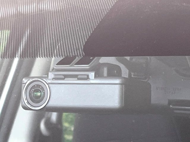 �y�h���C�u���R�[�_�[�z�h���C�u���R�[�_�[����!���s���͂������A������^�]�⎖�̂ɑ��������ہA�f���ŋL�^���A����̃��X�N�ɔ����܂��B���L�^�pSD�J�[�h�͂��q�l�����g�ł��������������K�v������܂��B