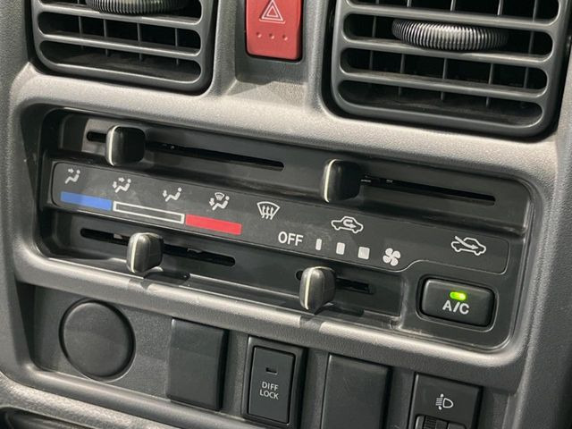 �����~�������Ă��S�Ȃɉ��K�ȋ󒲂�͂��Ă����A�_�C�������G�A�R���𑕔���