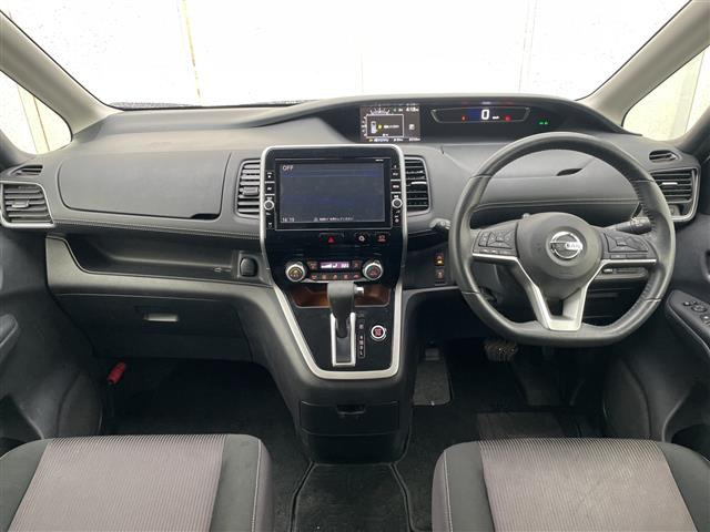 セレナ2.0 ハイウェイスター Vセレクション