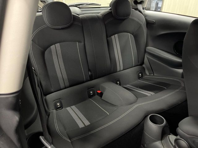 ���㕔���Ȃ��C�ɂȂ�悤�ȃL�Y�E�����ւ��蓙�A�傫�ȃ_���[�W�͂Ȃ��A�ǍD�ȏ�Ԃł��B