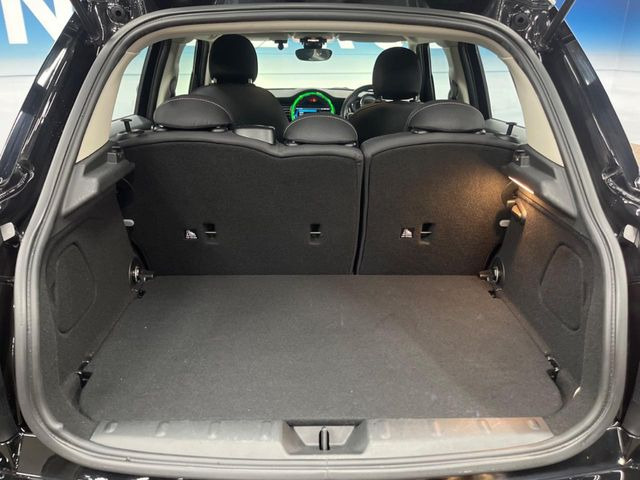 ���g�����N���[��:����L������e�X�y�[�X!���ꂾ���̍L��������΂��������⃌�W���[�Ȃǂɂ��œK�ł�!�g�p�������Ȃ����ꂢ�ȏ�Ԃ��ێ����Ă���܂��B