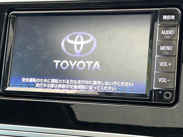 �y�����i�r�z�l�C�̏����i�r�𑕔����Ă���܂��B�i�r�̎g���₷���͂������A�I�[�f�B�I�@�\���[��!�L�����v�◷�s�͂������A�ʋ΂┃�����ȂǕ��i�̃h���C�u���y�����Ȃ�͂���