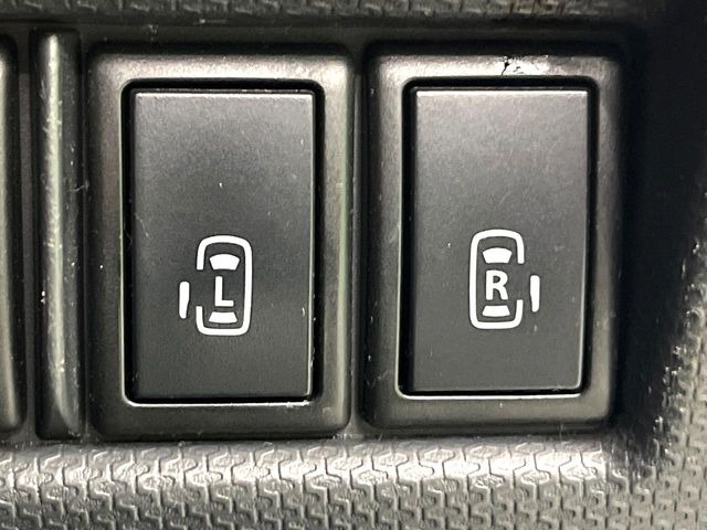 ソリオ1.2 ブラック＆ホワイトII DJE