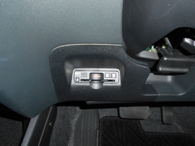 フィットハイブリッド1.3 XH セレクション ファインスタイル