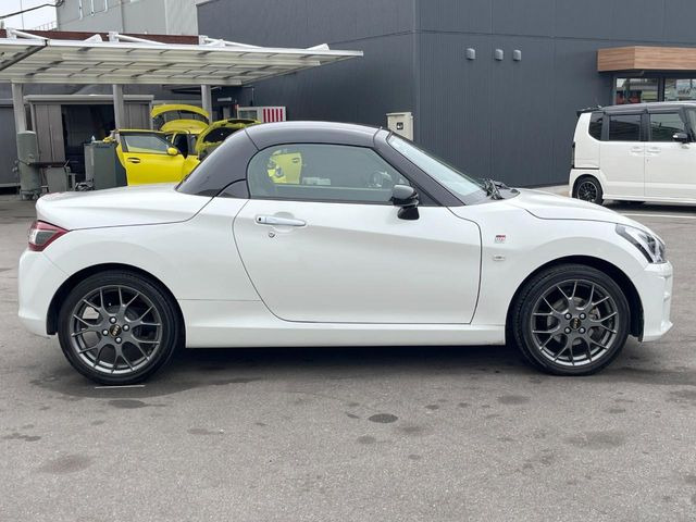 �������x�̃K���X�疌�ŝ����͂������A�㎿�ȃc���E����������B���O����_���J�����؂Ȉ��Ԃ�ی삵�A�F�����E�򉻂�h�~�B�u�e�X�v���b�V���R�[�g�v�A�u�e�v���~�b�T�R�[�g�v���炨�I�т��������܂��B