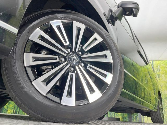 �y�����A���~�z�C�[���z�O�ςɃ}�b�`���������A���~�z�C�[���𑕒����Ă���܂��B�e��ЊO�A���~�z�C�[����A�X�^�b�h���X�^�C�����戵�����Ă���܂��B���񂲑��k����������