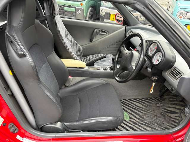 �݂Ȃ��܂̎ԑI�тɐ��񋦗͂����Ē�����΂Ǝv���܂�!���_���ӂ̂��Ή��ŁA���S���Ă���蒸����悤�A�S�͂ŃT�|�[�g�����Ē����܂�!����X�������肢�v���܂�!