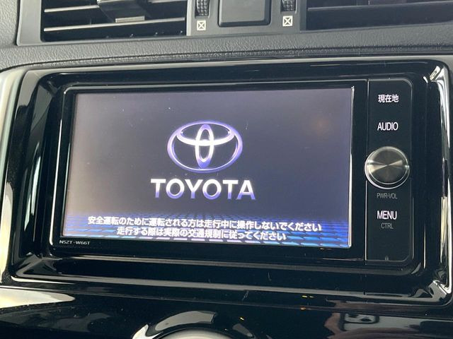 �y�����i�r�z�l�C�̏����i�r�𑕔����Ă���܂��B�i�r�̎g���₷���͂������A�I�[�f�B�I�@�\���[��!�L�����v�◷�s�͂������A�ʋ΂┃�����ȂǕ��i�̃h���C�u���y�����Ȃ�͂���