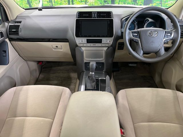 グループ総在庫数約30,000台!!全国の系列店からメーカー・車種問わずご紹介出来るので、あなたにピッタリのお車が見つかるはずです♪まずはお問い合わせ下さい☆