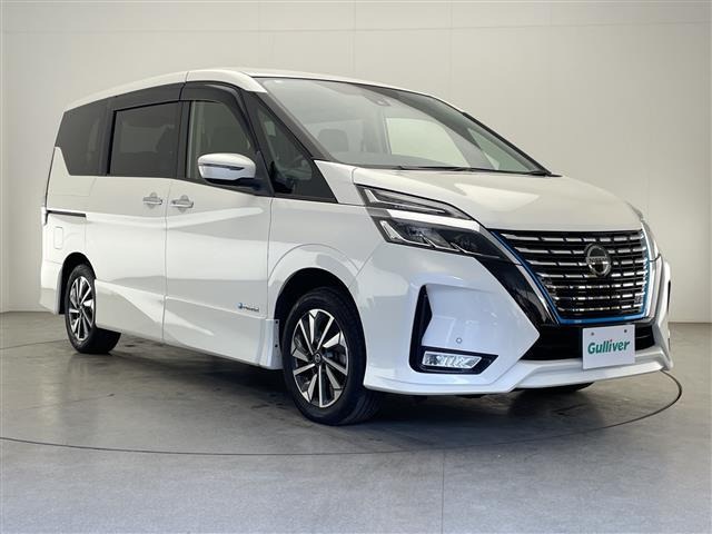 セレナ1.2 e-POWER ハイウェイスターV