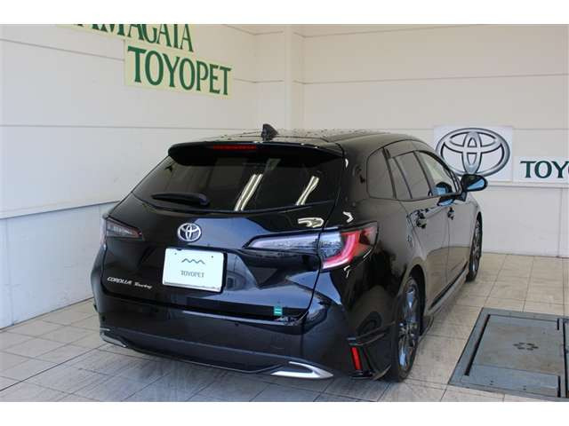 カローラツーリング1.5 W&amp;times;B