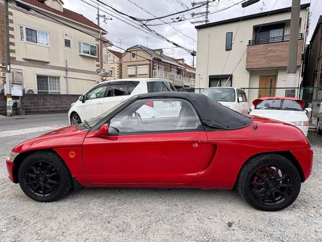 �f�ڎʐ^�ȊO�̎ʐ^���������܂�!���ڂ������ʐ^�������ɎB�蒼�����Ƃ��\�ł��̂ŁA���C�y�ɂ��\���t��������!