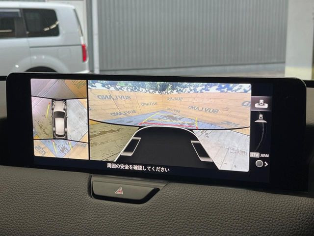 �y360&deg;�r���[���j�^�[�z��p�̃J�����ɂ��A�ォ�猩���낵���悤�Ȏ��_��360�x�N���}�̎��͂��m�F���邱�Ƃ��ł��܂������p�������m�F���₷���A�����ꏊ�ł̐؂�Ԃ��⒓�Ԃ��X���[�Y�ɍs���܂��B