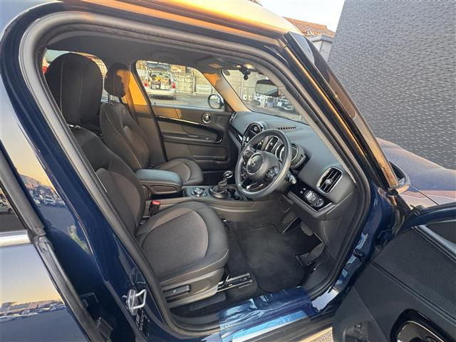 ミニクロスオーバークーパー D