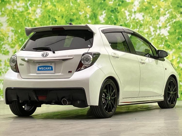 ヴィッツ1.5 GR スポーツ GR