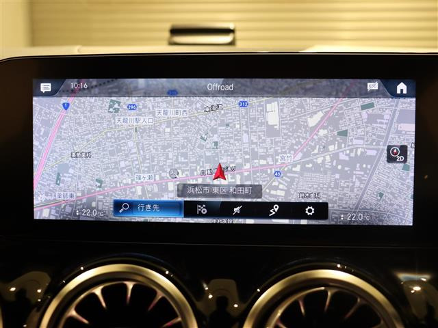 GLAクラスGLA200d 4マチック AMGライン 4WD