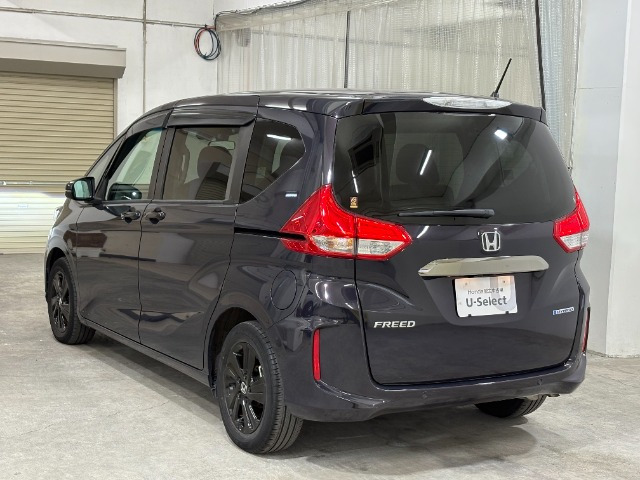 フリード1.5 ハイブリッド G