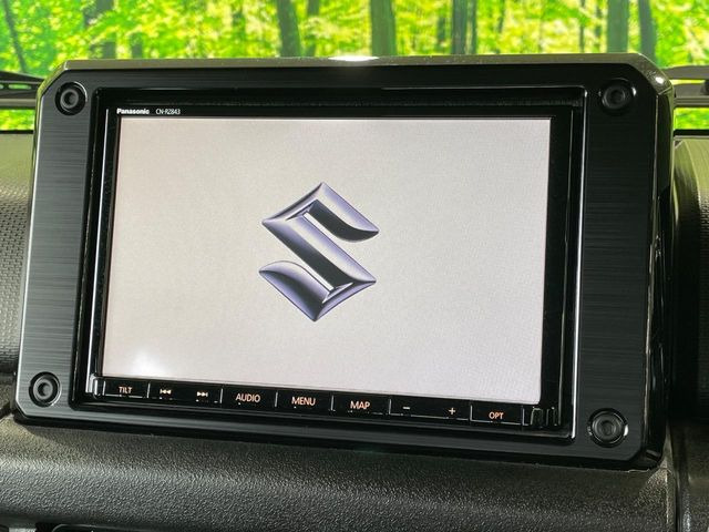 【純正ナビ】人気の純正ナビを装備。オーディオ機能も充実しており、Bluetooth接続すればお持ちのスマホやMP3プレイヤーの音楽を再生可能!毎日の運転がさらに楽しくなります!!