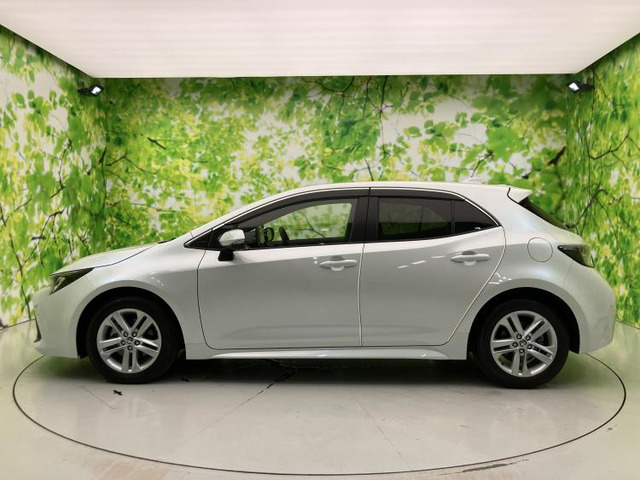 カローラスポーツ1.8 ハイブリッド G