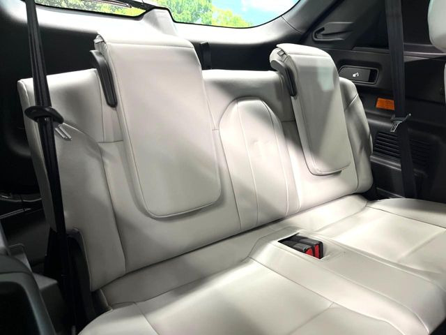 3��ڃV�[�g�͂�������ԗǍD����l�ł��������ƍ����Ē����܂��̂ŁA��l���ł̂��o���������N���N�ł��􂲉Ƒ��ŁA�C�̒m�ꂽ���ԂŁA�h���C�u�ɍs���̂��y���݂ł��ˁ�