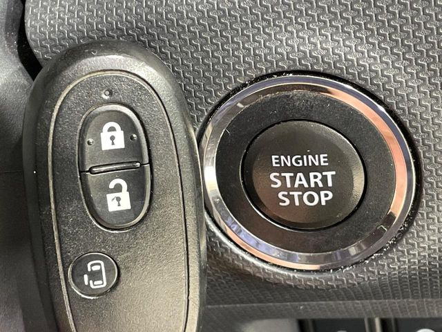 �y�L�[���X�X�^�[�g�V�X�e���z�J�o����|�P�b�g�ɓ��ꂽ�܂܂ł��h�A�̎{���E�������\�ȃX�}�[�g�L�[�𑕔��B�G���W���̃I���E�I�t�����J�M�����o���K�v����������Ƃ��Ă��֗��ł���