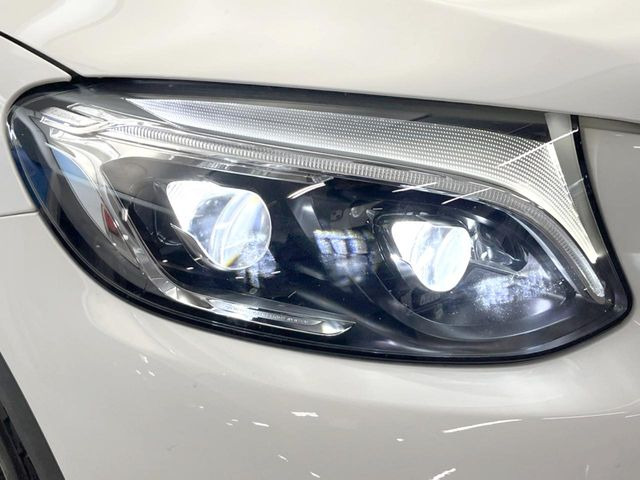 ��LED�w�b�h���C�g:��ԑ��s�����ǍD�Ȏ��E���m�ۂ����S���ĉ^�]�ł��鍂�P�xLED�w�b�h���C�g�𑕔�!�_�����x�������A����d�͂��}�����Ă��܂��B