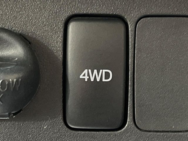 4WD�̂��Ԃł��̂ŁA�ᓹ�ł����S�ł���~��n�n��ɂ��Z�܂��̕��ȊO�ɂ��A�E�B���^�[�X�|�[�c����̕���~��n��֋A�Ȃ����@�������ɂ���������!