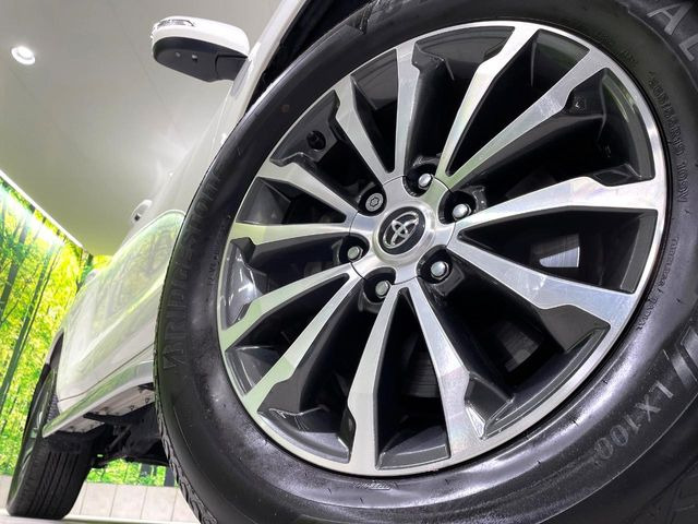 �y�����I�v�V����19�C���`�A���~�z�C�[���z�����I�v�V�����z�C�[���𑕒��B���s���\�̌���ɉ����A�O�ς����X�^�C���b�V���ɂȂ��Ă��܂��B