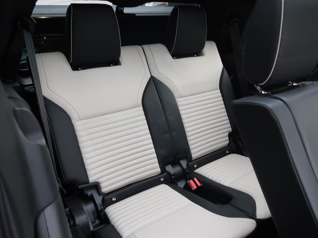 ディスカバリーRダイナミック HSE 3.0L P360 4WD