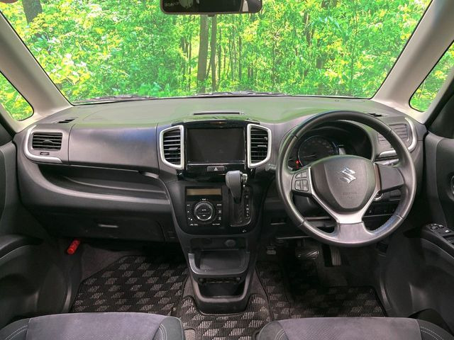 ソリオ1.2 ブラック＆ホワイトII DJE