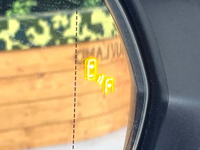 �y�u���C���h�X�|�b�g���j�^�[�z���s���A�h�A�~���[�̎��p�ɂȂ�₷���ӏ��Ɍ㑱�Ԃ��ڋ߂���ƃT�C�h�~���[�̃����Y�Ɍx����\��!�h���C�o�[�ɒ��ӊ��N�����Ă���܂��B