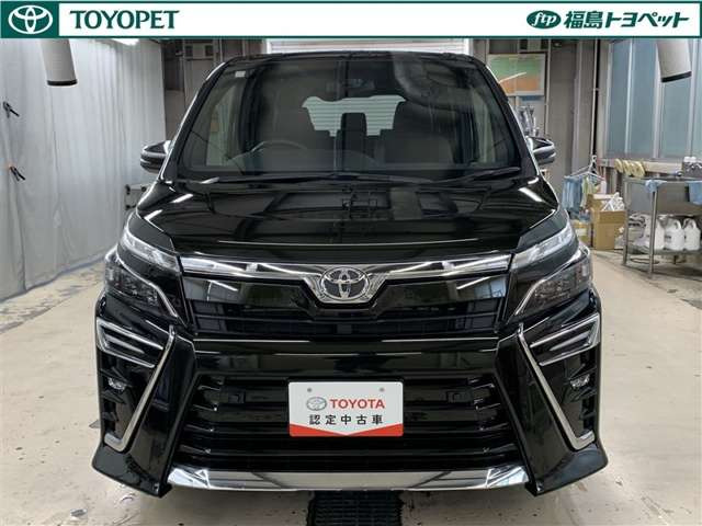 ヴォクシー2.0 ZS 煌III