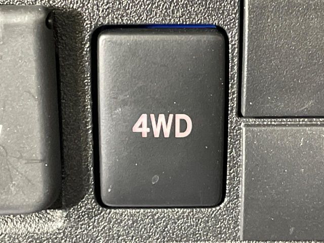 4WD�̂��Ԃł��̂ŁA�ᓹ�ł����S�ł���~��n�n��ɂ��Z�܂��̕��ȊO�ɂ��A�E�B���^�[�X�|�[�c����̕���~��n��֋A�Ȃ����@�������ɂ���������!